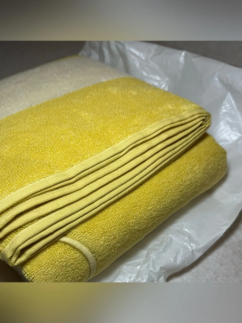 The Jilly Box Summer 2026 Tuck Scalloped Yellow Stripe Beach Towel Portugal NWT
